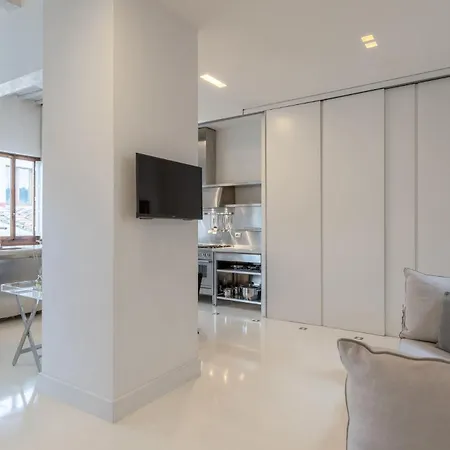 Luxury With Big Terrace In Florence