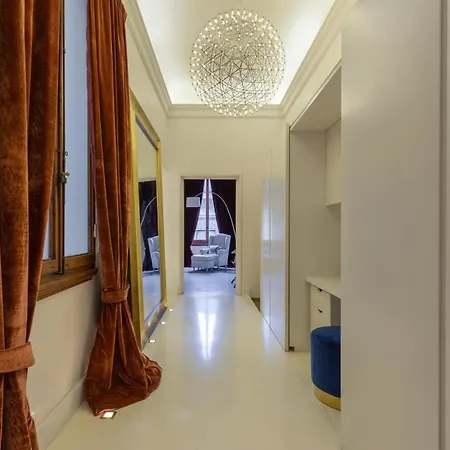 Luxury With Big Terrace In Aparthotel