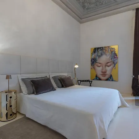 Luxury With Big Terrace In 4* Florenz