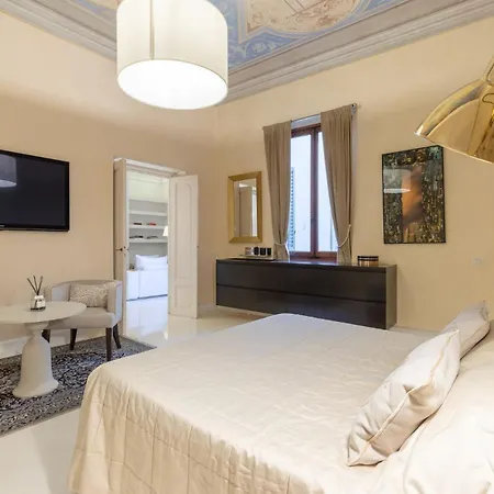 Luxury With Big Terrace In Aparthotel *