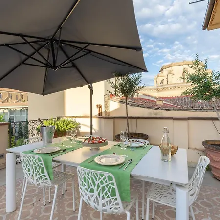 Aparthotel Luxury With Big Terrace In