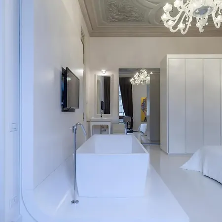 Aparthotel Luxury With Big Terrace In 4*