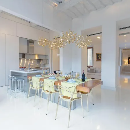 Aparthotel Luxury With Big Terrace In Florence