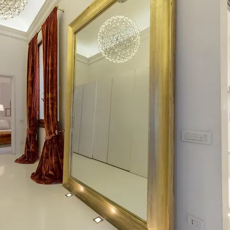 Aparthotel Luxury With Big Terrace In Florence