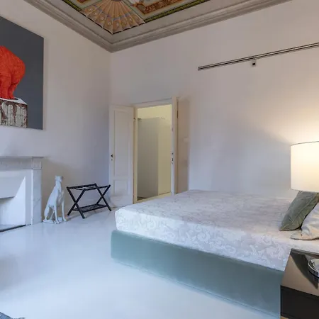Luxury With Big Terrace In Florence