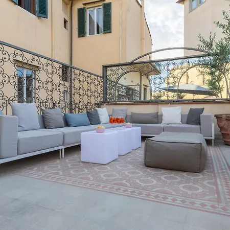 Luxury With Big Terrace In Aparthotel