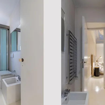 Luxury With Big Terrace In Apartmanhotel *