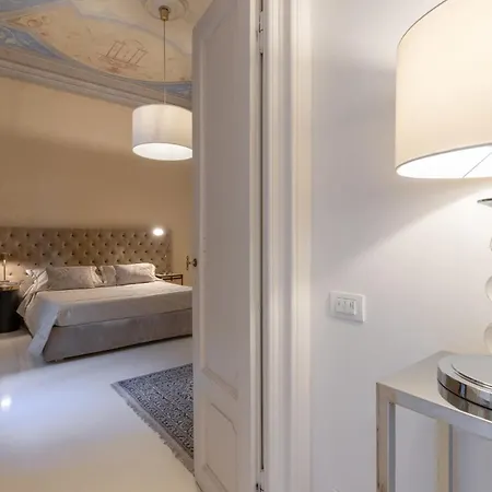 Apartmanhotel Luxury With Big Terrace In