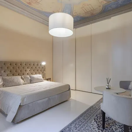 Luxury With Big Terrace In * Firenze